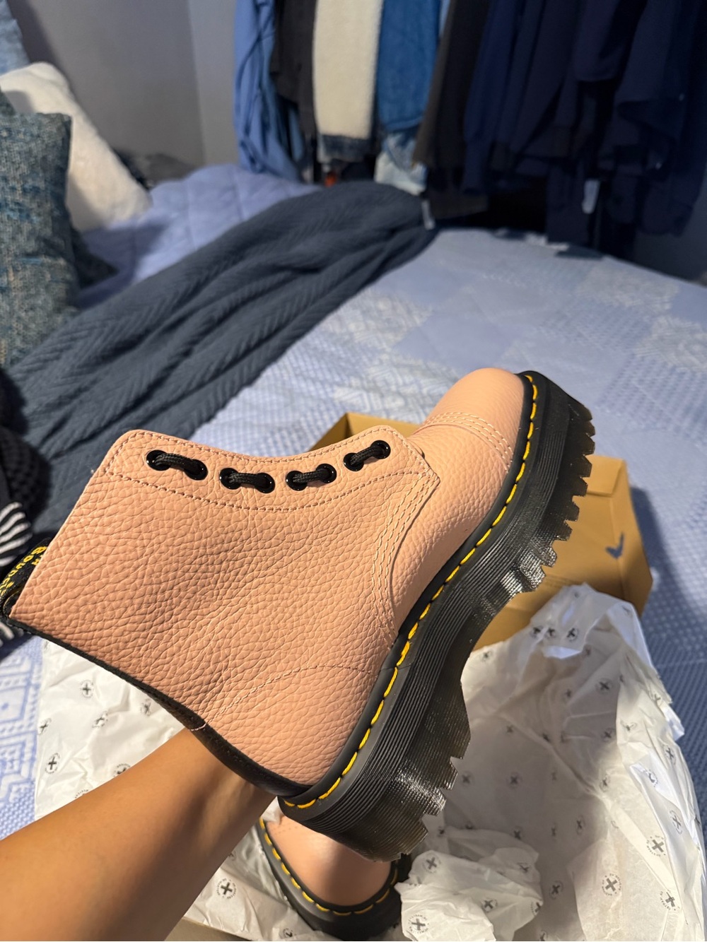 Women’s Dr Martens Sinclair boot - Picture 6 of 10